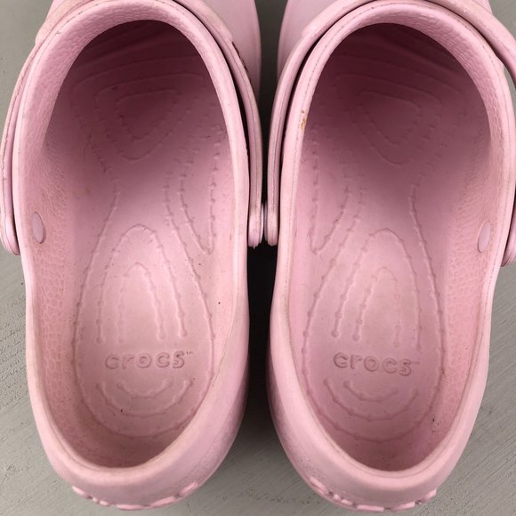 Crocs Women's Size 8 Mercy Work Pink Floral SlipOn Crocs Lock Rubber Clogs - Picture 11 of 11